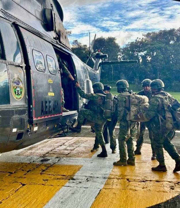 Ecuador despliega más de 1.500 efectivos para combatir minería ilegal y ...